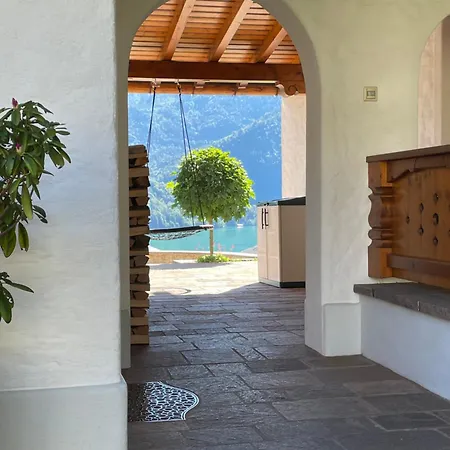 Ferienwohnung Schossleitner - Der Wohlfuehl-Ansitz Am Wolfgangsee Mit Weitblick Sankt Gilgen Extérieur photo