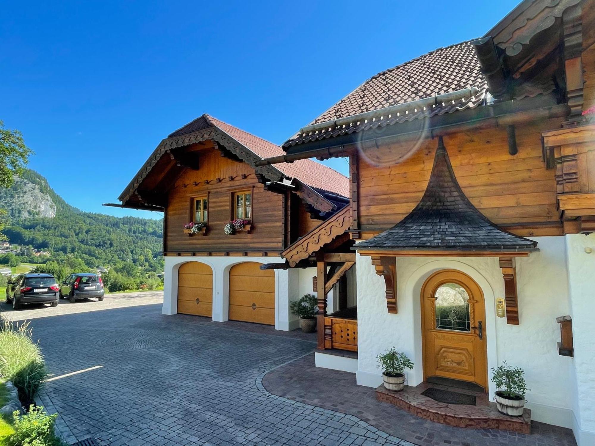 Apartment Schossleitner - Der Wohlfuehl-ansitz Am Wolfgangsee Mit Weitblick Sankt Gilgen
