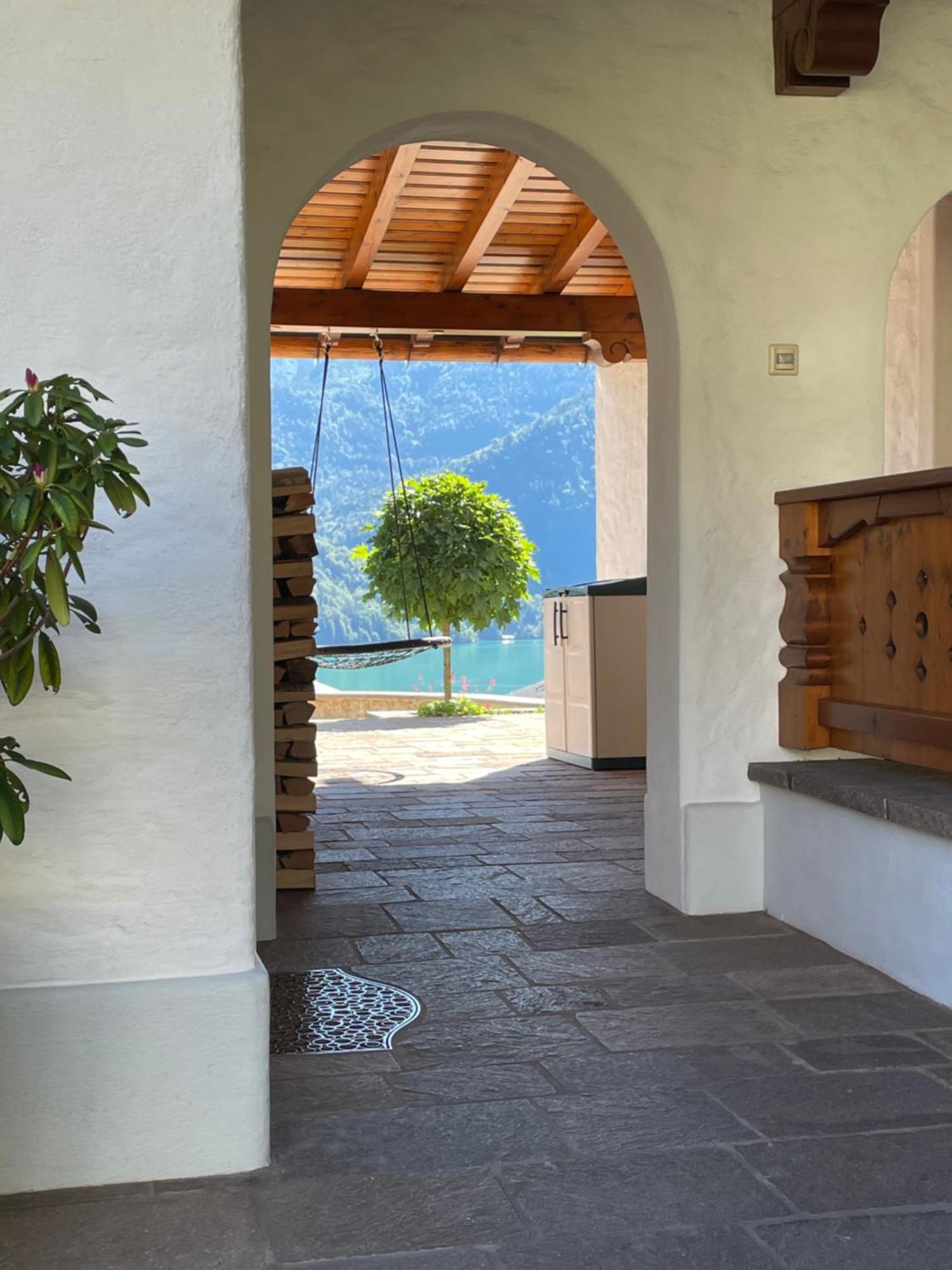 Schossleitner - Der Wohlfuehl-ansitz Am Wolfgangsee Mit Weitblick *